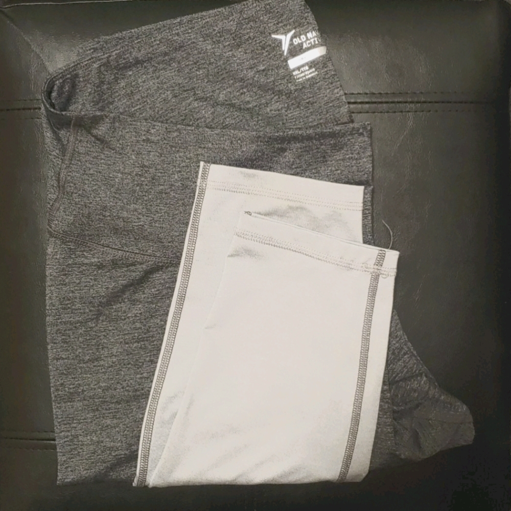 Old Navy activewear tricolor leggings